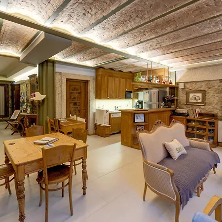 Sakin Ev 3* Alaçatı