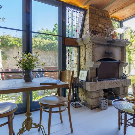 Gæstehus Sakin Ev Alaçatı