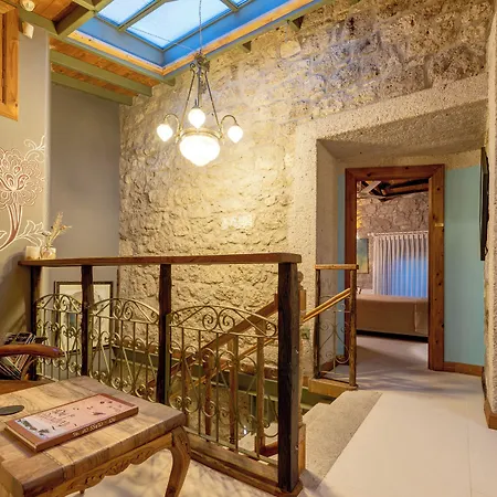 Hotel Sakin Ev Alaçatı