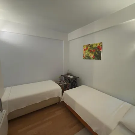 Sakin Ev Alaçatı