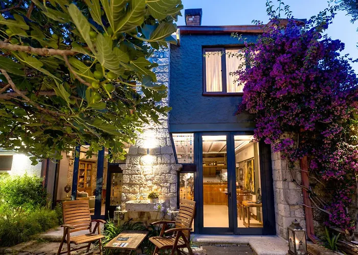 Pensión Sakin Ev 3*