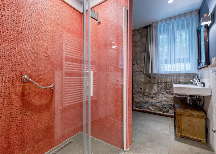 Sakin Ev Vendégház