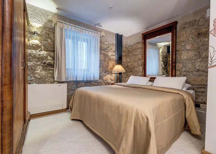 Vendégház Sakin Ev 3*